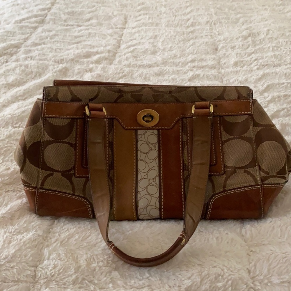 Authentic coach purse